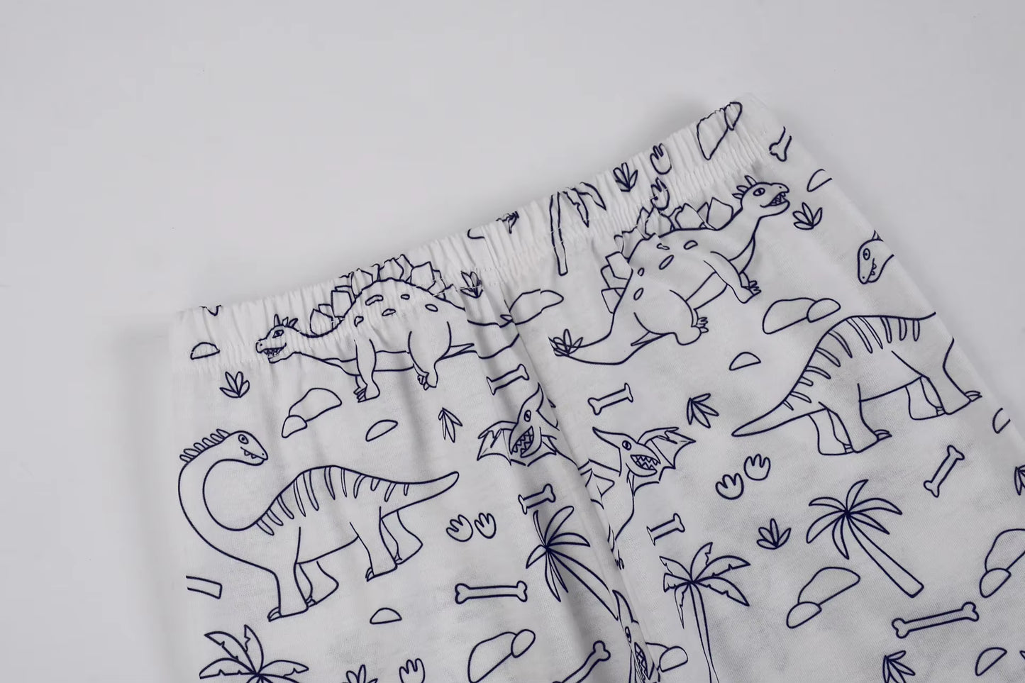 Farbzauber – Pajama: Der Pyjama, den Kinder selbst gestalten und bemalen